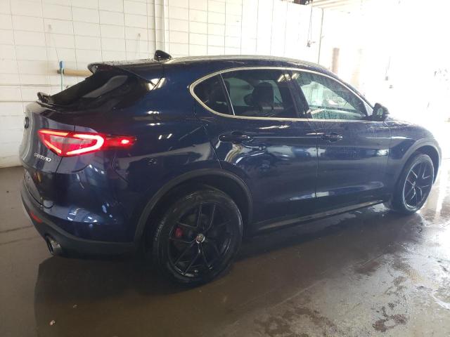 ZASFAKBN4J7B78912 - 2018 ALFA ROMEO STELVIO TI BLUE photo 3