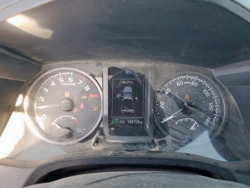 3TMAZ5CN0GM007150 - 2016 TOYOTA TACOMA DOUBLE CAB SILVER photo 9