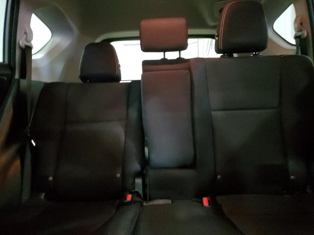 2T3RFREVXHW676106 - 2017 TOYOTA RAV4 XLE SILVER photo 10