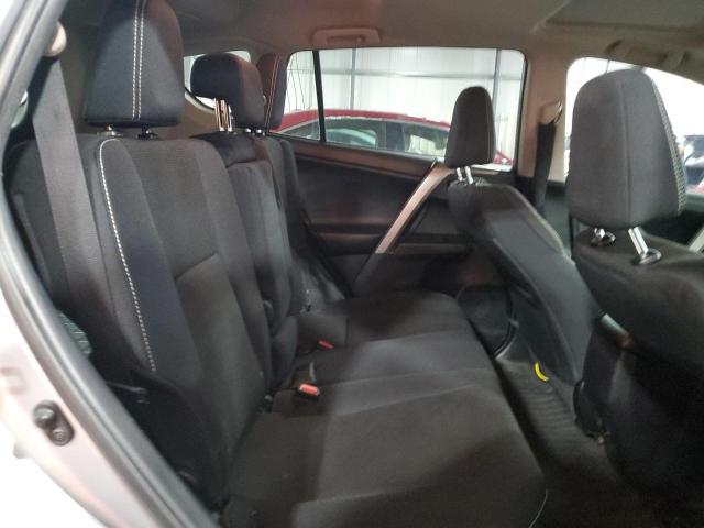 2T3RFREVXHW676106 - 2017 TOYOTA RAV4 XLE SILVER photo 11