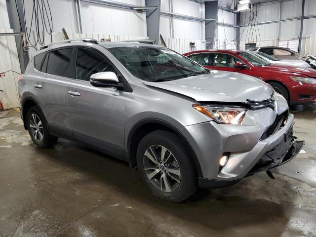 2T3RFREVXHW676106 - 2017 TOYOTA RAV4 XLE SILVER photo 4