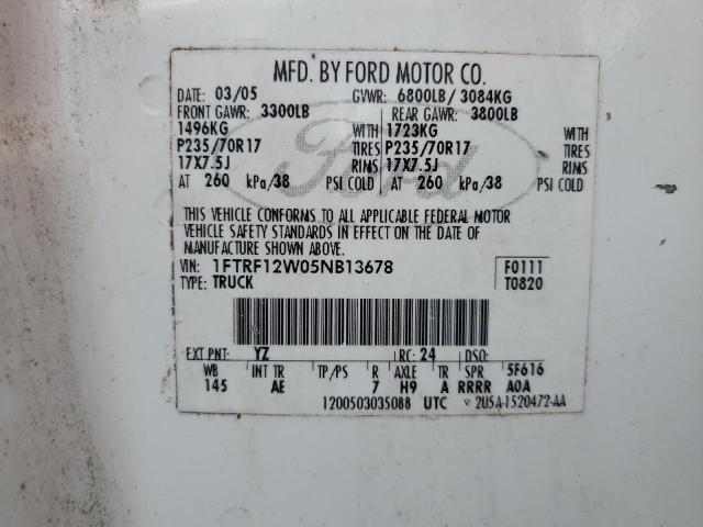 1FTRF12W05NB13678 - 2005 FORD F150 WHITE photo 12