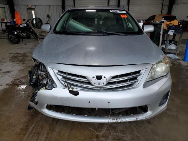 2T1BU4EE3DC922430 - 2013 TOYOTA COROLLA BASE Plata foto 5