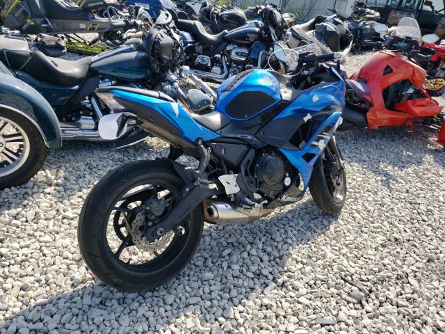 JKAEXEJ17JDA02695 - 2018 KAWASAKI EX650 J ლურჯი ფოტო 4