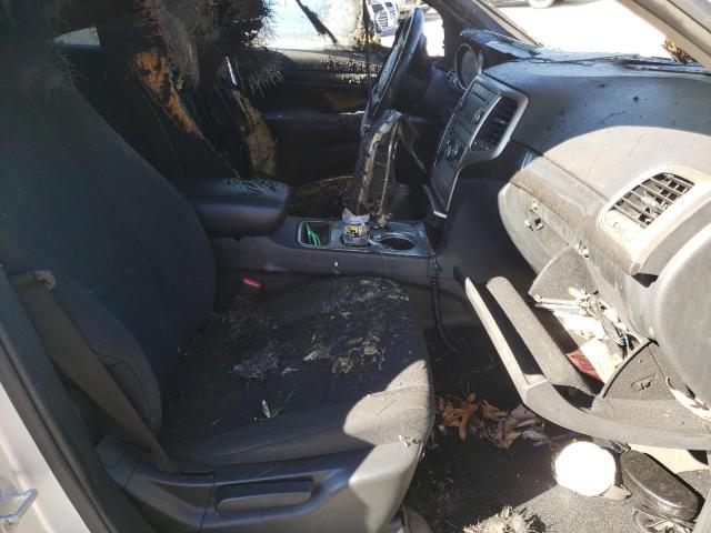 1J4RR4GG6BC550645 - 2011 JEEP GRAND CHER LAREDO 银色 照片 5