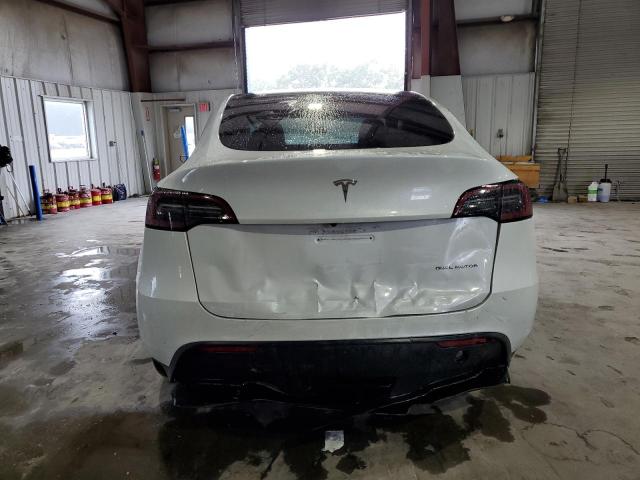 7SAYGDEE6PF768204 - 2023 TESLA MODEL Y WHITE photo 6