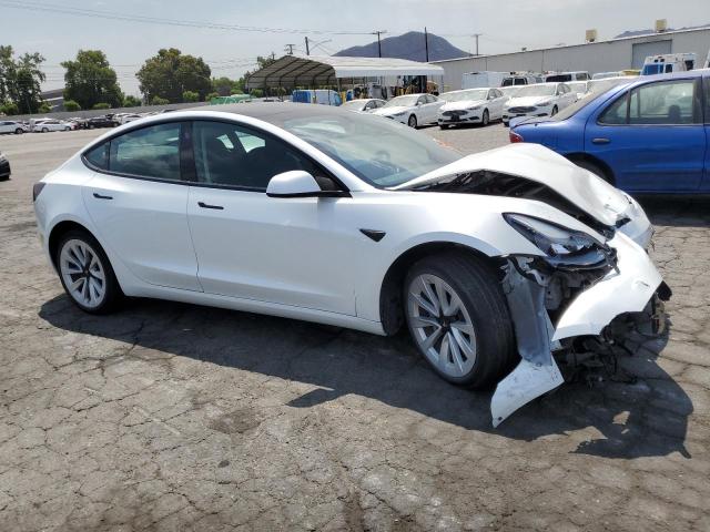 5YJ3E1EA5NF199920 - 2022 TESLA MODEL 3 WHITE photo 4