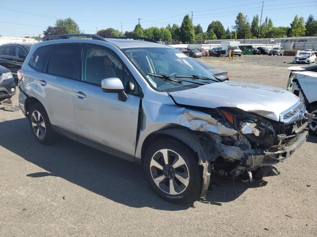 JF2SJAEC3HH414273 - 2017 SUBARU FORESTER 2.5I PREMIUM SILVER photo 4