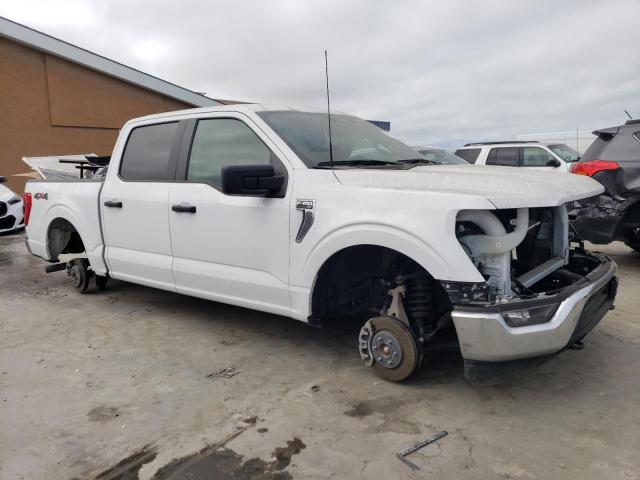 1FTFW1E59PKE14668 - 2023 FORD F150 SUPERCREW WHITE photo 4