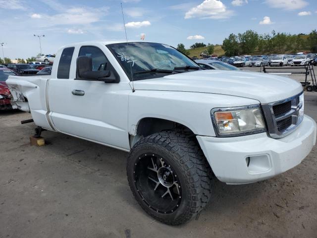 1D7HW42K38S590885 - 2008 DODGE DAKOTA SLT WHITE photo 4