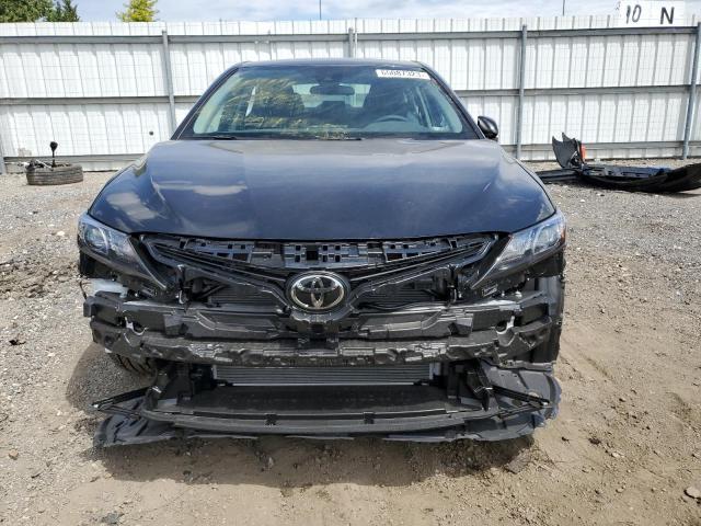 4T1G11AK2PU176239 - 2023 TOYOTA CAMRY SE NIGHT SHADE BLACK photo 5