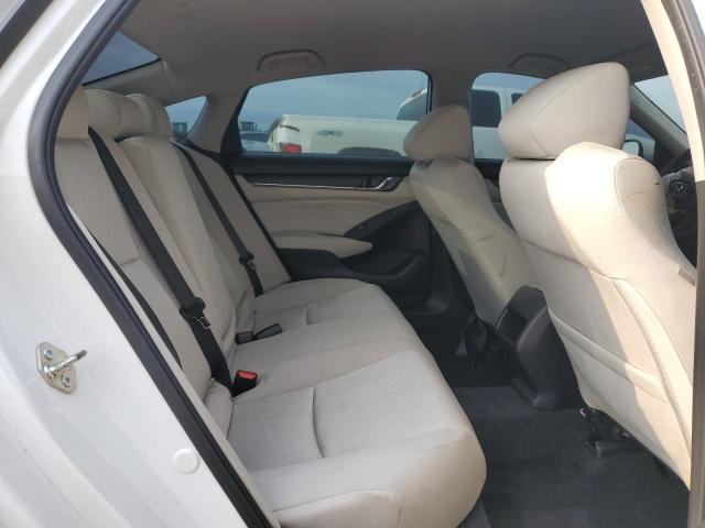 1HGCV1F1XJA135956 - 2018 HONDA ACCORD LX 白色 照片 10