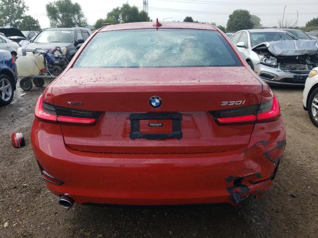 3MW5R7J06M8C07083 - 2021 BMW 330XI RED photo 6