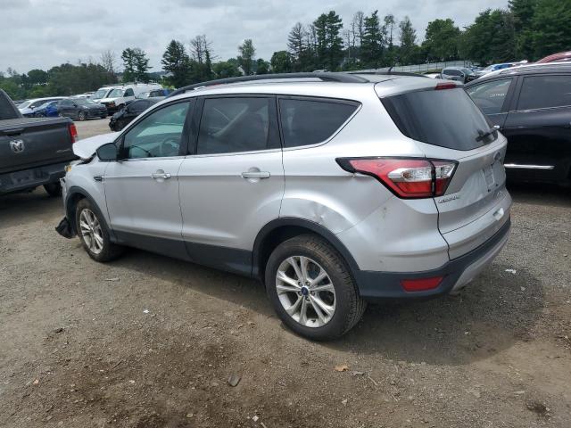 1FMCU0GDXJUD06641 - 2018 FORD ESCAPE SE SILVER photo 2