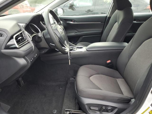 4T1C11AKXNU076174 - 2022 TOYOTA CAMRY LE WHITE photo 7