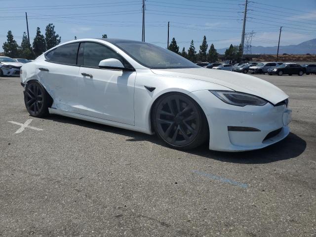 5YJSA1E53NF463307 - 2022 TESLA MODEL S WHITE photo 4