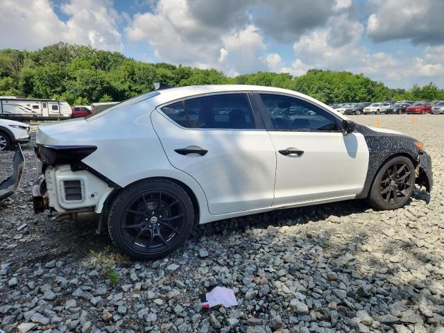 19VDE1F76DE011555 - 2013 ACURA ILX 20 TECH WHITE photo 3
