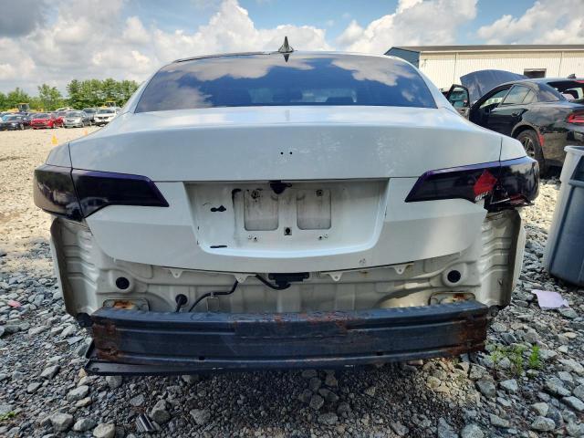 19VDE1F76DE011555 - 2013 ACURA ILX 20 TECH WHITE photo 6