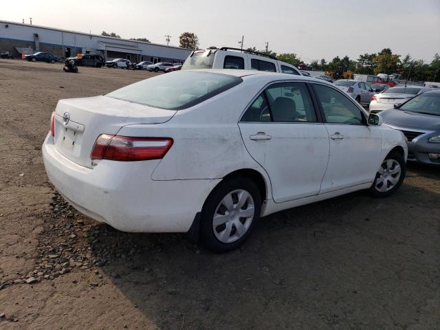 JTNBE46K473098190 - 2007 TOYOTA CAMRY CE WHITE photo 3