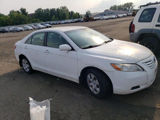 JTNBE46K473098190 - 2007 TOYOTA CAMRY CE WHITE photo 4