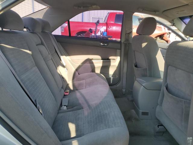 4T1BE32K75U504955 - 2005 TOYOTA CAMRY LE Silber Foto 10