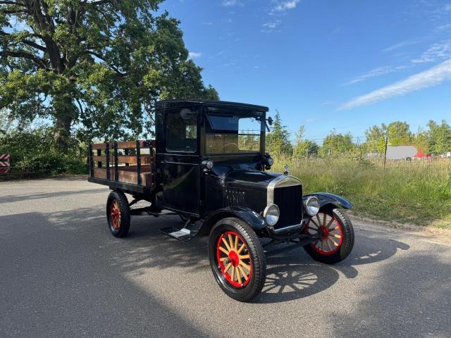 1926 FORD MODEL-T, null