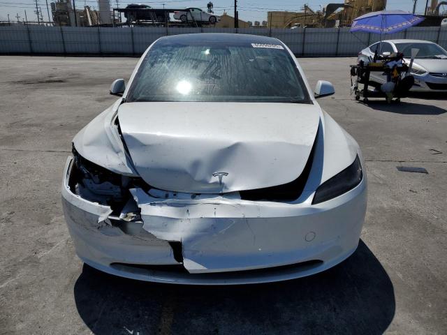 5YJ3E1EA3SF008393 - 2025 TESLA MODEL 3 WHITE photo 5