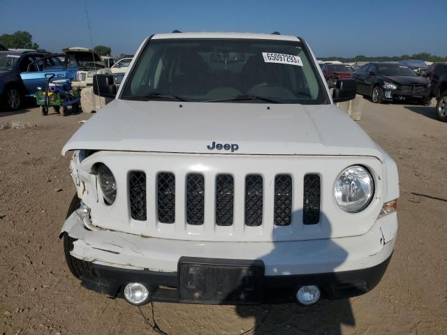 1C4NJRFB3FD379478 - 2015 JEEP PATRIOT LATITUDE WHITE photo 5