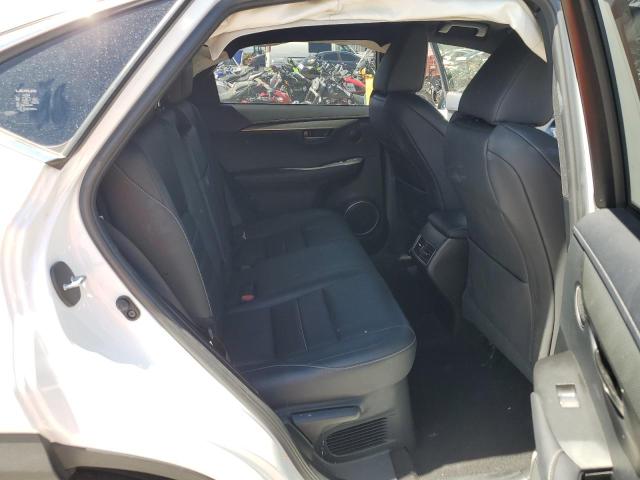 JTJYARBZ1K2123228 - 2019 LEXUS NX 300 BASE 白色 照片 11