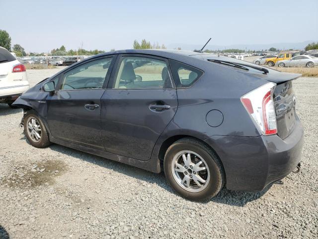 JTDKN3DU5E1750990 - 2014 TOYOTA PRIUS GRAY photo 2