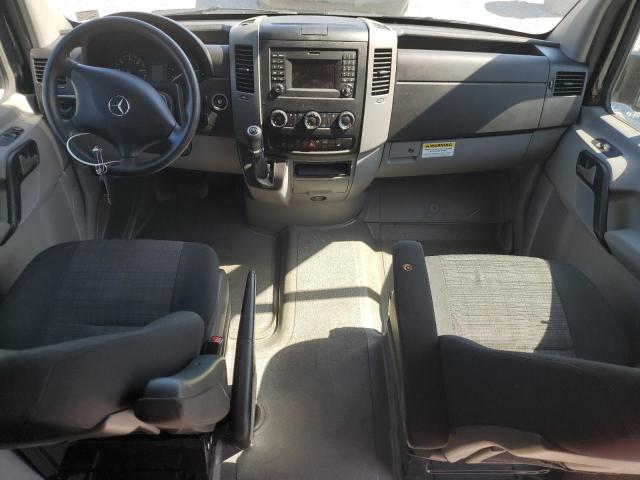 WDZPE7DD9GP199931 - 2016 MERCEDES-BENZ SPRINTER 2500 Սև լուսանկար 8