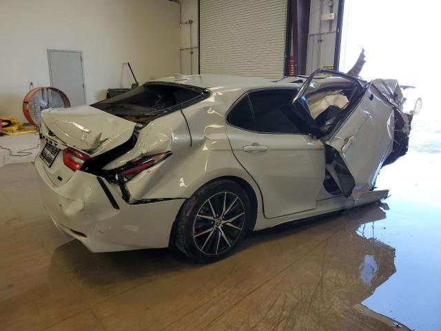 4T1G11AK3RU229484 - 2024 TOYOTA CAMRY SE NIGHT SHADE SILVER photo 3