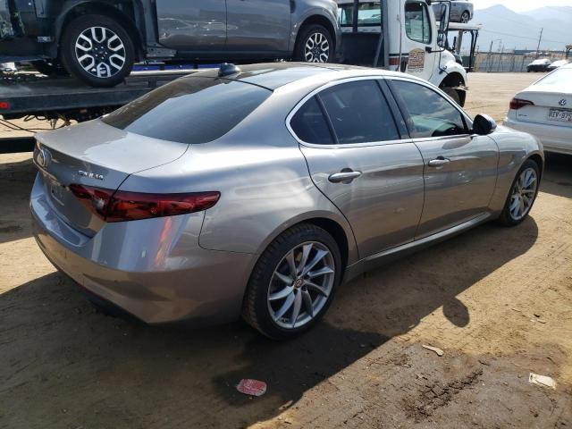 ZARFAEDNXH7559994 - 2017 ALFA ROMEO GIULIA Q4 ნაცრისფერი ფოტო 3