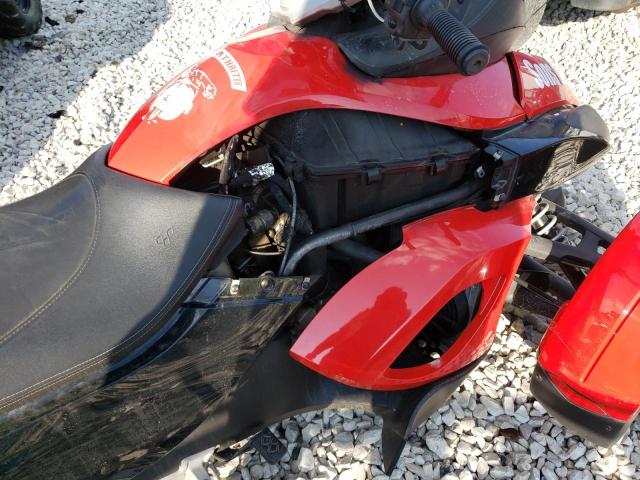 2BXJAXA189V000632 - 2009 CAN-AM SPYDER ROA RS RED photo 9