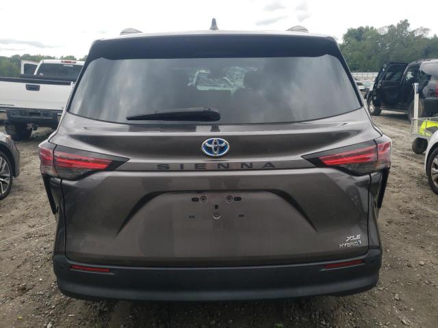 5TDYRKEC7MS028064 - 2021 TOYOTA SIENNA XLE GRAY photo 6