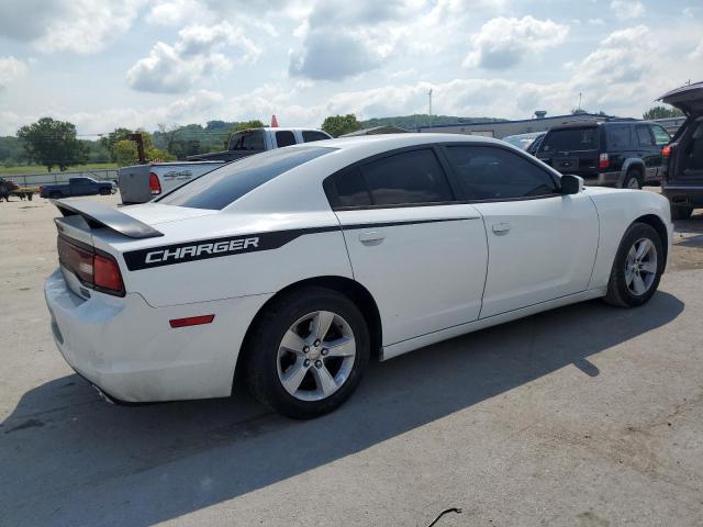 2B3CL3CG6BH584158 - 2011 DODGE CHARGER WHITE photo 3