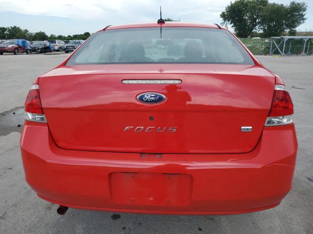 1FAHP33N78W177635 - 2008 FORD FOCUS SE RED photo 6