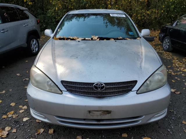 4T1BE32K42U002805 - 2002 TOYOTA CAMRY LE SILVER photo 5