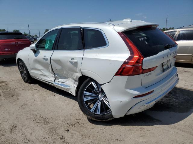 YV4L12DN5P1210803 - 2023 VOLVO XC60 PLUS WHITE photo 2