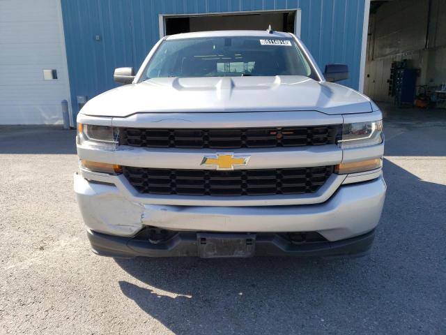 3GCUKPEC5JG326929 - 2018 CHEVROLET SILVERADO K1500 CUSTOM SILVER photo 5