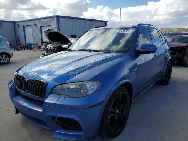 5YMGY0C53BLK26105 - 2011 BMW X5 M BLUE photo 2