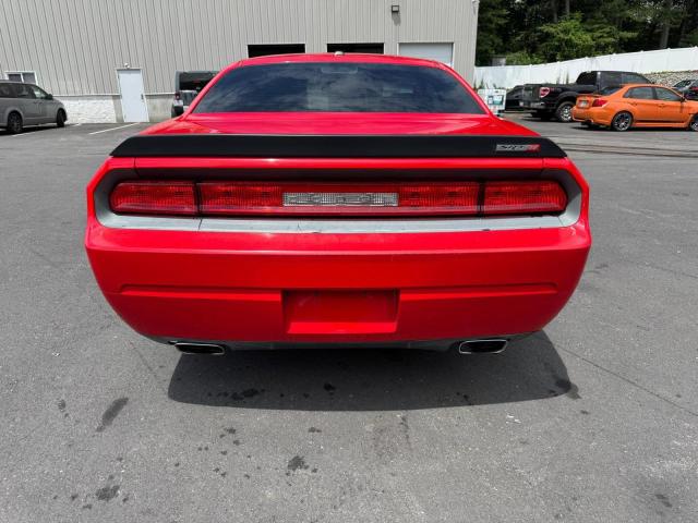 2B3LJ74W59H579482 - 2009 DODGE CHALLENGER SRT-8 RED photo 5