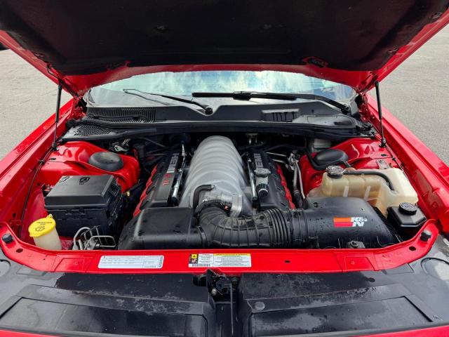 2B3LJ74W59H579482 - 2009 DODGE CHALLENGER SRT-8 RED photo 8
