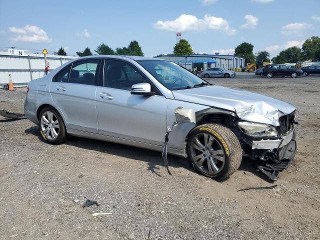 WDDGF8BB1AF525096 - 2010 MERCEDES-BENZ C 300 4MATIC SILVER photo 4