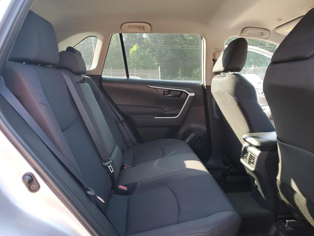 2T3LWRFV3SW264573 - 2025 TOYOTA RAV4 LE SILVER photo 11