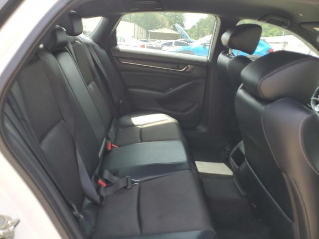 1HGCV1F39JA026339 - 2018 HONDA ACCORD SPORT Blanc photo 10