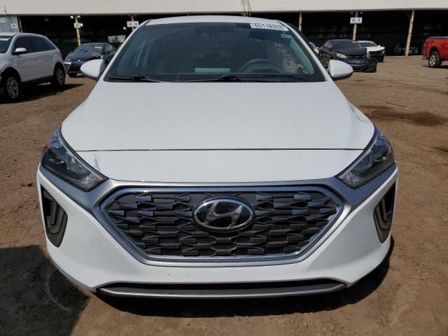 KMHC65LD0LU199308 - 2020 HYUNDAI IONIQ SE WHITE photo 5