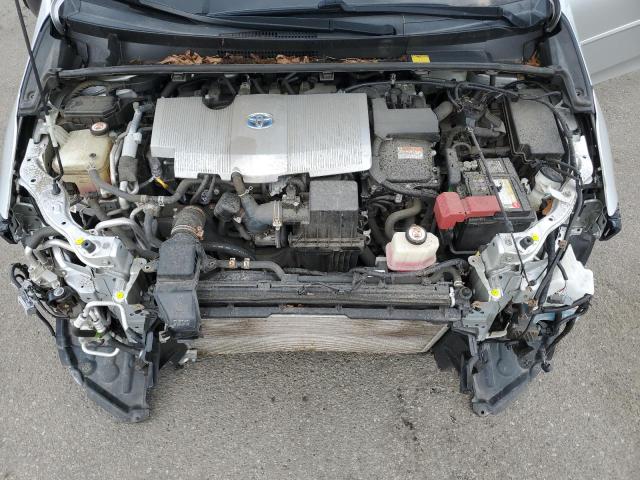 JTDKARFP6J3081441 - 2018 TOYOTA PRIUS PRIM ვერცხლისფერი ფოტო 11