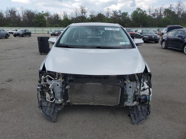 JTDKARFP6J3081441 - 2018 TOYOTA PRIUS PRIM ვერცხლისფერი ფოტო 5