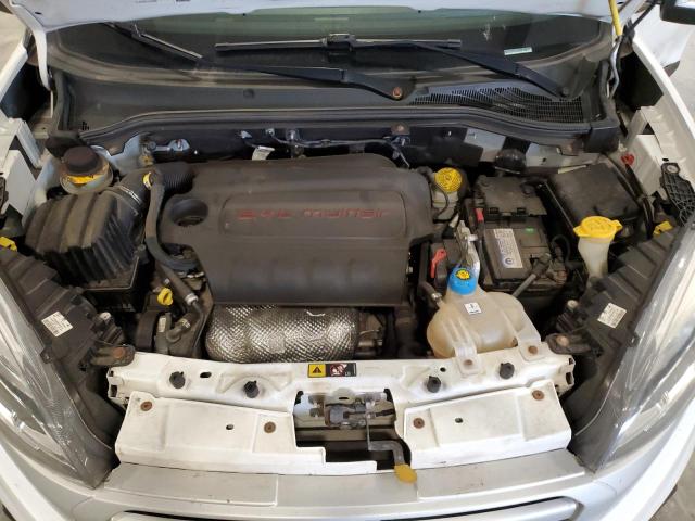 ZFBERFBT0G6B23073 - 2016 RAM PROMASTER SLT Білий фото 12